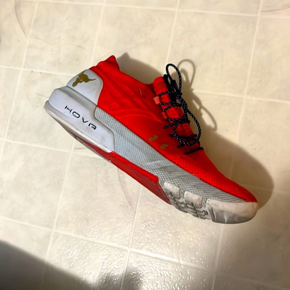 Under armour HOVR Size 11 - Picture 2 of 4